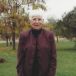 Lorraine Oliver